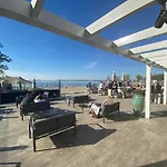 Vakantiehuis In Bester Lage - Dachterrasse Mit Meerblick - Grosser Eingezaeunter Garten - Kinderfreundlich - Hunde Inklusive - 4 Sterne - Direkt Am - Pool Inklusive *