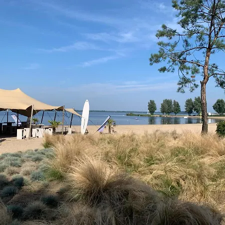 In Bester Lage - Dachterrasse Mit Meerblick - Grosser Eingezaeunter Garten - Kinderfreundlich - Hunde Inklusive - 4 Sterne - Direkt Am - Pool Inklusive Vakantiehuis *