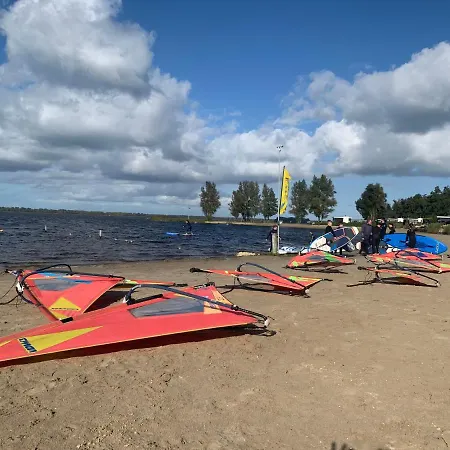 In Bester Lage - Dachterrasse Mit Meerblick - Grosser Eingezaeunter Garten - Kinderfreundlich - Hunde Inklusive - 4 Sterne - Direkt Am - Pool Inklusive بيت للعطل هولْسْهورست