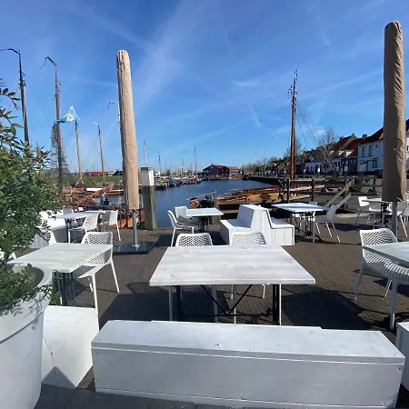 بيت للعطل In Bester Lage - Dachterrasse Mit Meerblick - Grosser Eingezaeunter Garten - Kinderfreundlich - Hunde Inklusive - 4 Sterne - Direkt Am - Pool Inklusive *