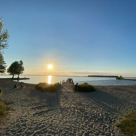بيت للعطل In Bester Lage - Dachterrasse Mit Meerblick - Grosser Eingezaeunter Garten - Kinderfreundlich - Hunde Inklusive - 4 Sterne - Direkt Am - Pool Inklusive *