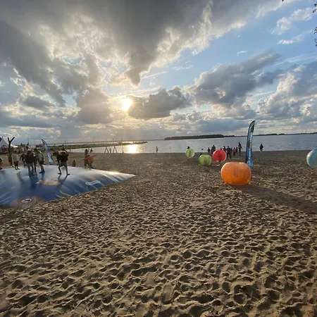 بيت للعطل In Bester Lage - Dachterrasse Mit Meerblick - Grosser Eingezaeunter Garten - Kinderfreundlich - Hunde Inklusive - 4 Sterne - Direkt Am - Pool Inklusive *