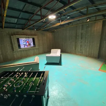 In Bester Lage - Dachterrasse Mit Meerblick - Grosser Eingezaeunter Garten - Kinderfreundlich - Hunde Inklusive - 4 Sterne - Direkt Am - Pool Inklusive هولْسْهورست