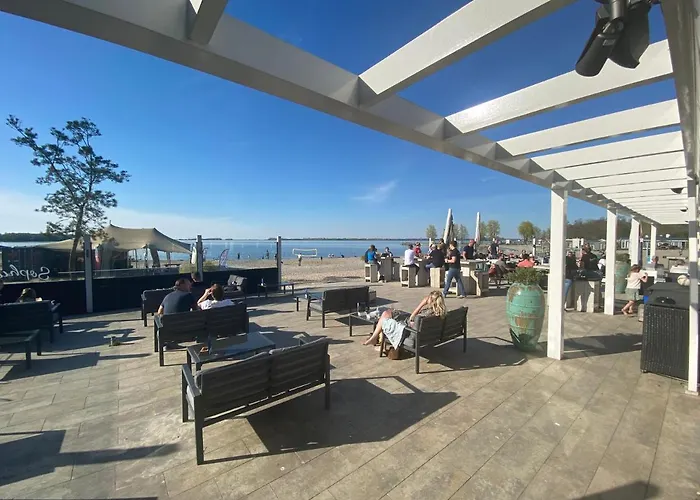 Dom wakacyjny In Bester Lage - Dachterrasse Mit Meerblick - Grosser Eingezaeunter Garten - Kinderfreundlich - Hunde Inklusive - 4 Sterne - Direkt Am - Pool Inklusive *