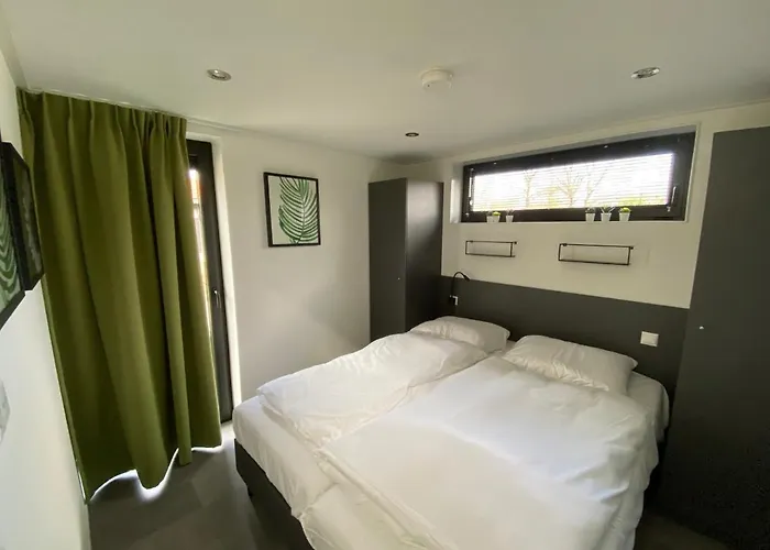 Dom wakacyjny In Bester Lage - Dachterrasse Mit Meerblick - Grosser Eingezaeunter Garten - Kinderfreundlich - Hunde Inklusive - 4 Sterne - Direkt Am - Pool Inklusive