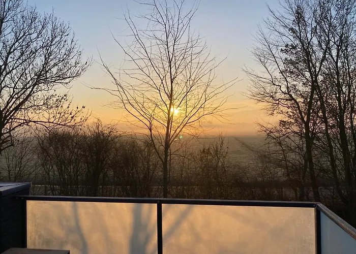 Dom wakacyjny In Bester Lage - Dachterrasse Mit Meerblick - Grosser Eingezaeunter Garten - Kinderfreundlich - Hunde Inklusive - 4 Sterne - Direkt Am - Pool Inklusive *