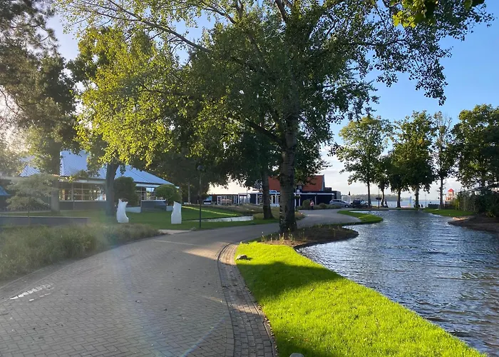 In Bester Lage - Dachterrasse Mit Meerblick - Grosser Eingezaeunter Garten - Kinderfreundlich - Hunde Inklusive - 4 Sterne - Direkt Am - Pool Inklusive Dom wakacyjny Hulshorst