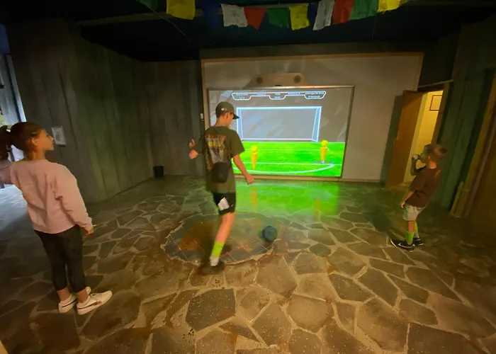 In Bester Lage - Dachterrasse Mit Meerblick - Grosser Eingezaeunter Garten - Kinderfreundlich - Hunde Inklusive - 4 Sterne - Direkt Am - Pool Inklusive Hulshorst