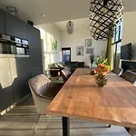 Ferienhaus In Bester Lage - Dachterrasse Mit Meerblick - Großer Eingezäunter Garten - Kinderfreundlich - Hunde Inklusive - 4 Sterne - Direkt Am - Pool Inklusive Hulshorst