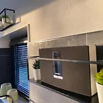 In Bester Lage - Dachterrasse Mit Meerblick - Großer Eingezäunter Garten - Kinderfreundlich - Hunde Inklusive - 4 Sterne - Direkt Am - Pool Inklusive Ferienhaus Hulshorst