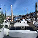 Ferienhaus In Bester Lage - Dachterrasse Mit Meerblick - Großer Eingezäunter Garten - Kinderfreundlich - Hunde Inklusive - 4 Sterne - Direkt Am - Pool Inklusive *