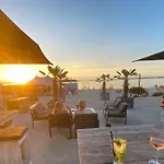 In Bester Lage - Dachterrasse Mit Meerblick - Großer Eingezäunter Garten - Kinderfreundlich - Hunde Inklusive - 4 Sterne - Direkt Am - Pool Inklusive * Hulshorst