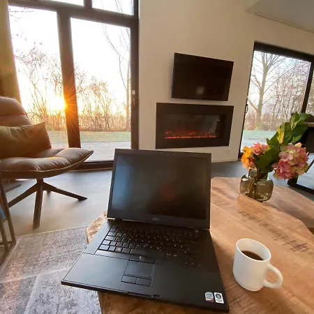 In Bester Lage - Dachterrasse Mit Meerblick - Grosser Eingezaeunter Garten - Kinderfreundlich - Hunde Inklusive - 4 Sterne - Direkt Am - Pool Inklusive Дом отдыха Хульсхорст