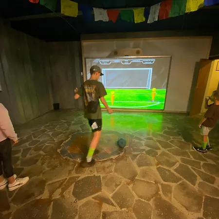 In Bester Lage - Dachterrasse Mit Meerblick - Grosser Eingezaeunter Garten - Kinderfreundlich - Hunde Inklusive - 4 Sterne - Direkt Am - Pool Inklusive Hulshorst