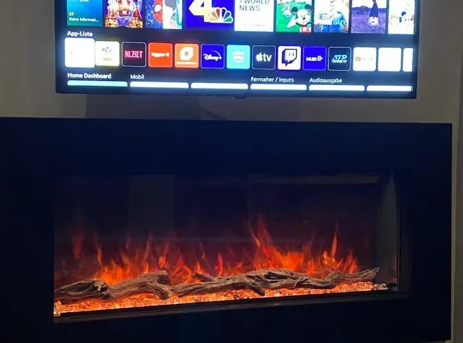 In Bester Lage - Dachterrasse Mit Meerblick - Grosser Eingezaeunter Garten - Kinderfreundlich - Hunde Inklusive - 4 Sterne - Direkt Am - Pool Inklusive 펜션 *