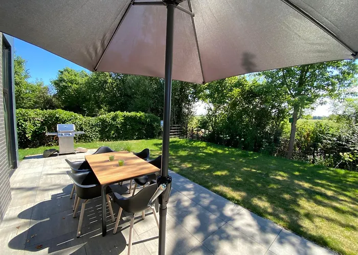 In Bester Lage - Dachterrasse Mit Meerblick - Grosser Eingezaeunter Garten - Kinderfreundlich - Hunde Inklusive - 4 Sterne - Direkt Am - Pool Inklusive Сasa de vacaciones *